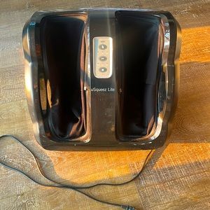 USqueez Lite foot and leg massager